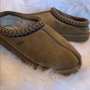 ugg slip on beige women 7